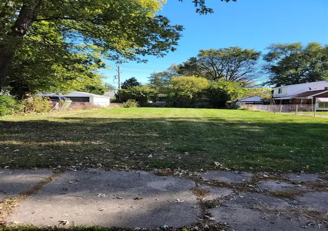 Land for sale at 5232 University Pl, Detroit, MI 48224 | MLS# 70540390