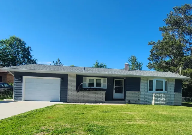 Homes for sale in Oscoda, MI | 314 W Michigan Ave, Oscoda, MI 48750 | MLS# 80070067