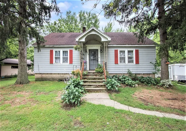 2nd image of 7079 Us 12, Three Oaks, MI 49128 | MLS# 70489832