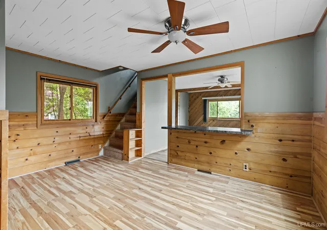 Photo 3 of Single family home for sale at 801 W Calverley Ave, Houghton, MI 49931 | MLS# 50217524 | Listing updated on 2026-08-18