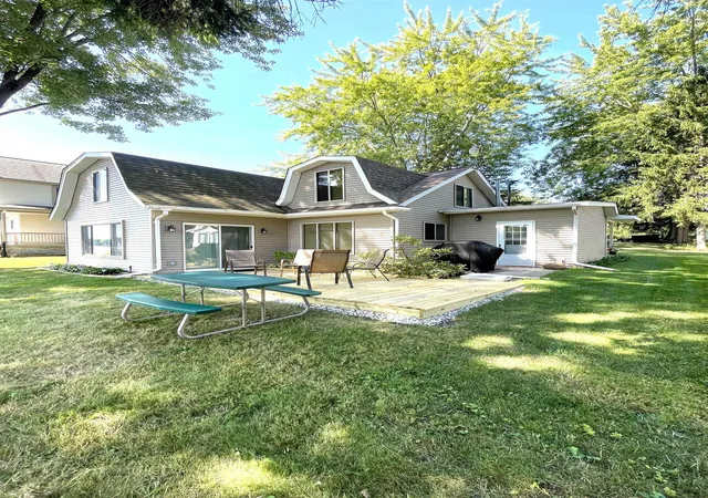 Photo 3 of Sale Pending at 5544 N Merry Ct #Lot: Lot 15, Sanford, MI 48657 | MLS# 80072816 | Listing updated on 2026-08-30
