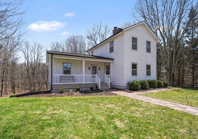 3rd image of 1116 N 6Th St, Kalamazoo, MI 49009 | MLS# 70524074