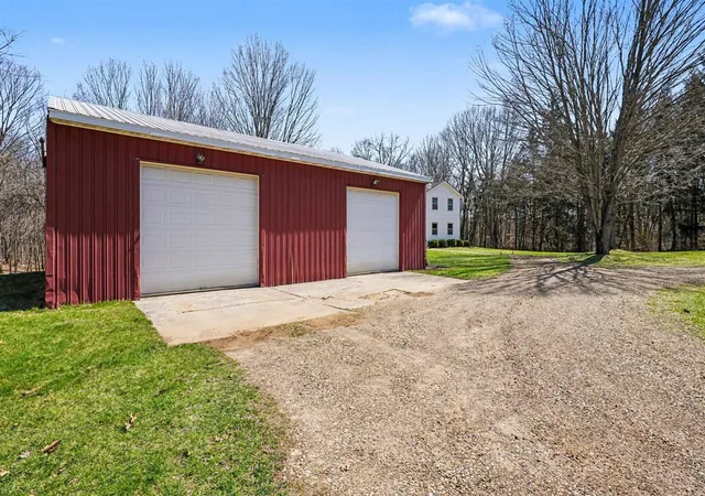 5th image of 1116 N 6Th St, Kalamazoo, MI 49009 | MLS# 70524074