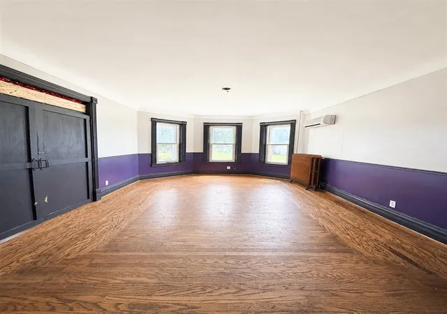 4th image of 19224 Craig St, New Boston, MI 48164 | MLS# 70543293