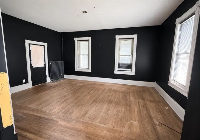 5th image of 19224 Craig St, New Boston, MI 48164 | MLS# 70543293