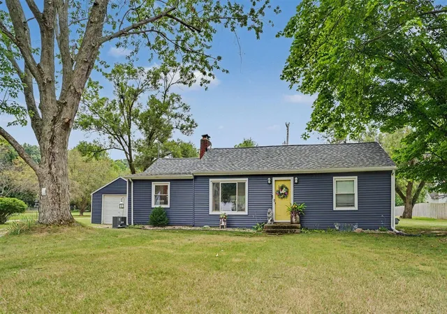 Photo 2 of Single family home for sale at 929 Bacon Ave, Portage, MI 49002 | MLS# 70552473 | Listing updated on 2026-08-28