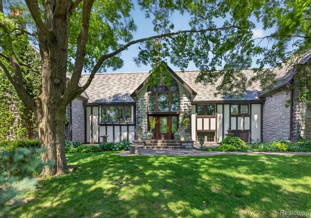 5th image of 4721 Hasslick Rd, North Branch, MI 48461 | MLS# 61004120
