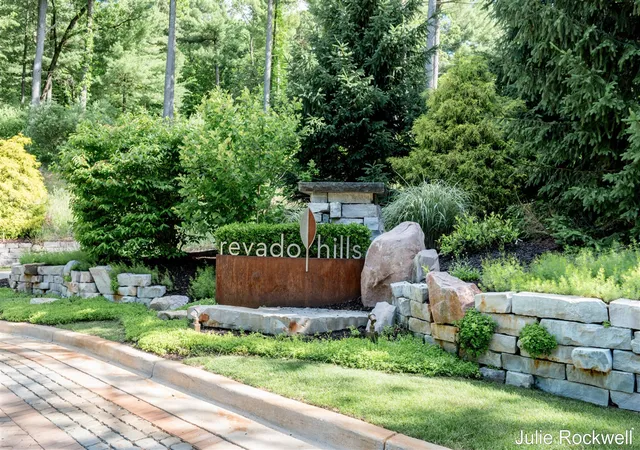 Homes for sale in Ada, MI | 8279 Revado Hills Ct, Ada, MI 49301 | MLS# 70540147