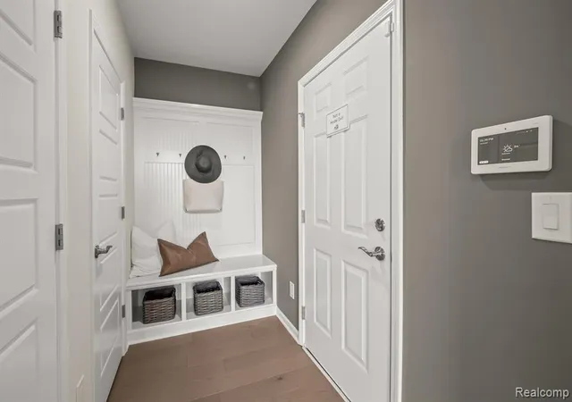 Listing Photo 3 - Condo for sale in building located at 42776 Arbor Dr, Clinton Township, MI 48038