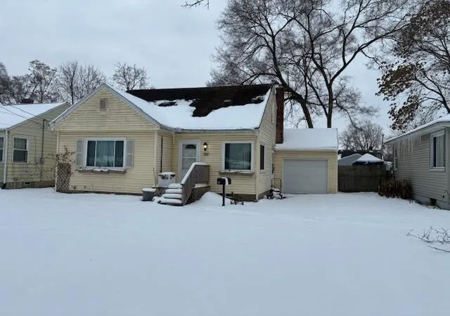 Photo 2 of Sale Pending at 912 Den Hertog St, Wyoming, MI 49509 | MLS# 70513462 | Listing updated on 2026-02-04