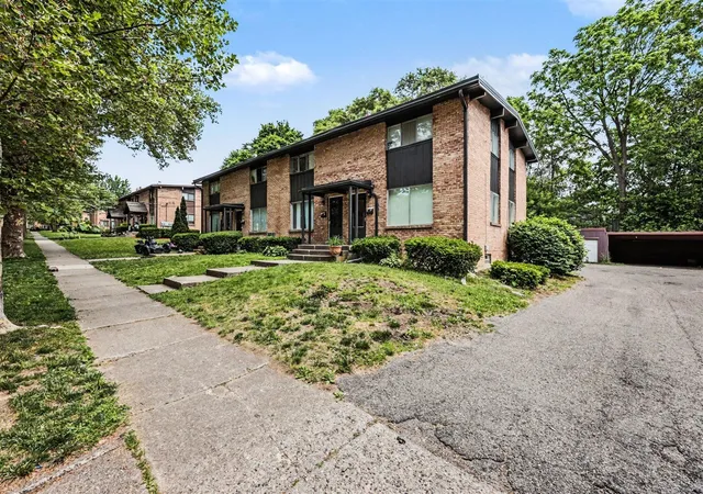 Homes for sale in Grand Rapids, MI | 1258 Northfield Ave, Grand Rapids, MI 49505 | MLS# 70534408