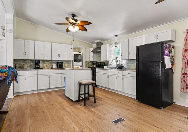 4th image of 3254 N Euclid Rd, Bay City, MI 48706 | MLS# 50210016
