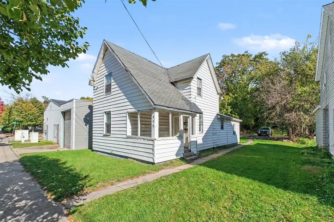 Multi family home for sale at 856 Lafayette Ave, Grand Rapids, MI 49503 | MLS# 70565701