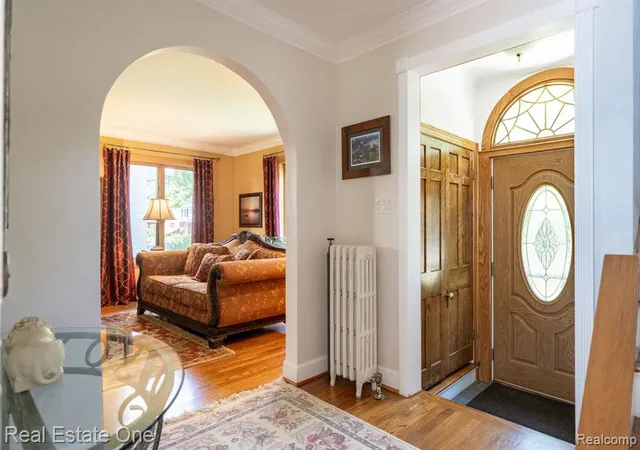 Photo 4 of Single Family Residence at 22826 Alexandrine St, Dearborn, MI 48124 | MLS# 60999920 |  | Sold on 2026-06-25