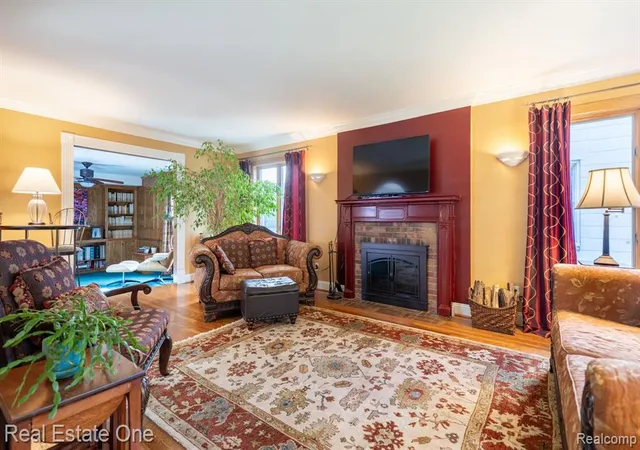Photo 5 of Single Family Residence at 22826 Alexandrine St, Dearborn, MI 48124 | MLS# 60999920 |  | Sold on 2026-06-25