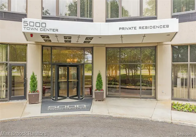 Homes for sale in Southfield, MI | 5000 Town Ctr #2605, Southfield, MI 48075 | MLS# 61005319