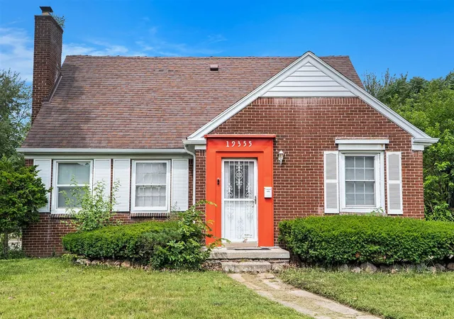 2nd image of 19355 Woodingham Dr, Detroit, MI 48221 | MLS# 70499860