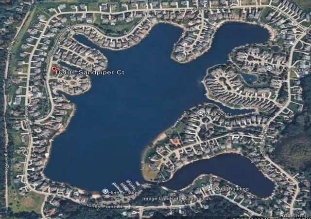 5th image of 10401 Sandpiper Ct, South Lyon, MI 48178 | MLS# 61006648