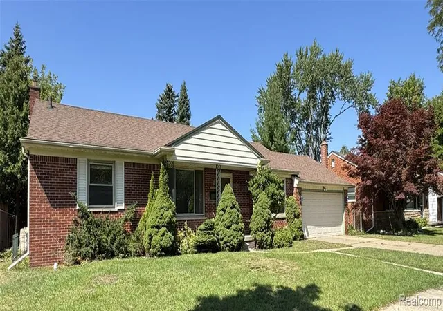 Photo 2 of Single family home for sale at 18947 Whitby St, Livonia, MI 48152 3035 | MLS# 61025681 | Listing updated on 2026-08-29