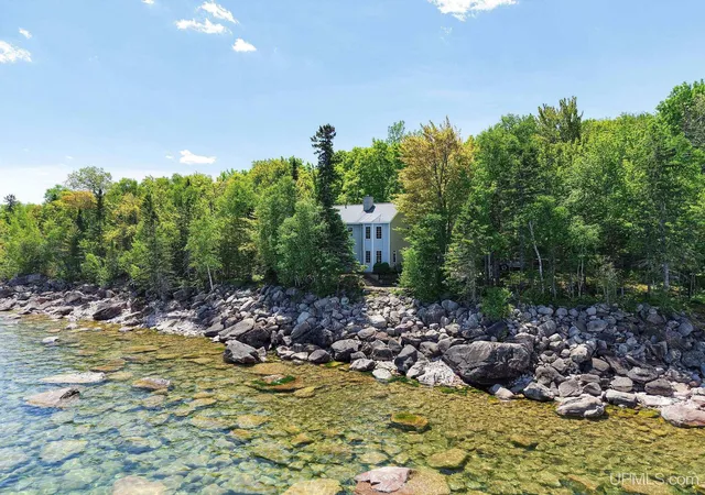 Photo 4 of Sale Pending at E3626 Old M28 Rd, Au Train, MI 49806 | MLS# 50211309 | Listing updated on 2026-08-14