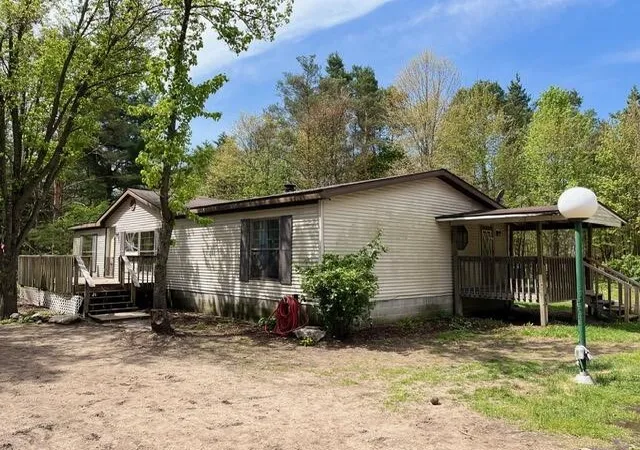 3rd image of 5237 S Chestnut Ave, Newaygo, MI 49337 | MLS# 70508543