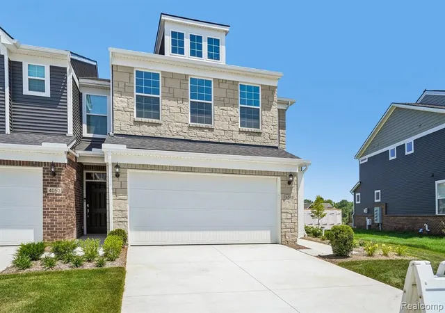 Photo 1 of Condo for sale at 4048 Nottingham Cir, Clarkston, MI 48346 1760 | MLS# 61001778 | Listing updated on 2026-09-15