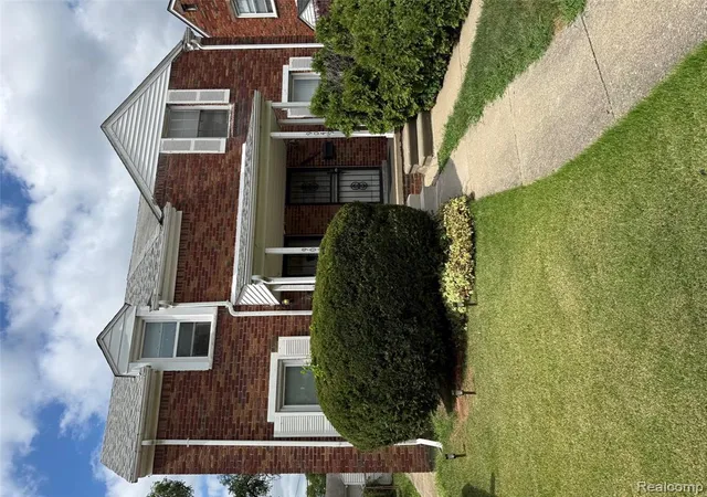Homes for sale in Detroit, MI | 9049 Ohio St, Detroit, MI 48204 | MLS# 60947869