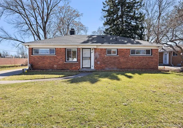 1st image of 18155 Westhaven Ave, Southfield, MI 48075 | MLS# 60377805