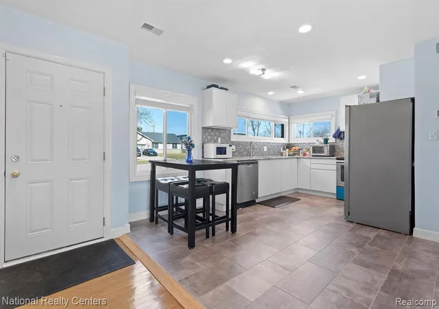 5th image of 18155 Westhaven Ave, Southfield, MI 48075 | MLS# 60377805