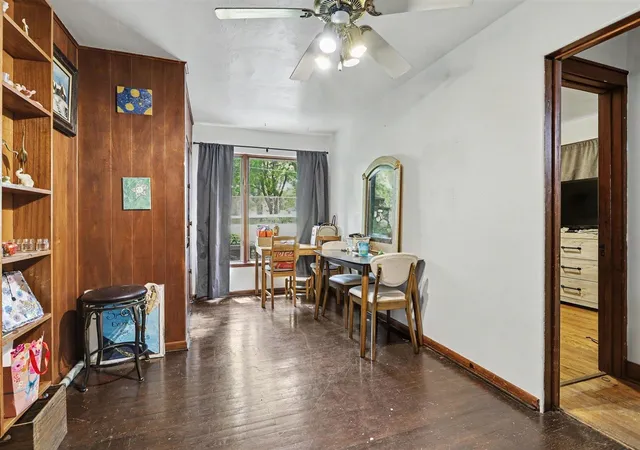 Photo 3 of Multi family home for sale at 400 La Salle Ave, Saint Joseph, MI 49085 | MLS# 70542028 | Listing updated on 2026-08-16