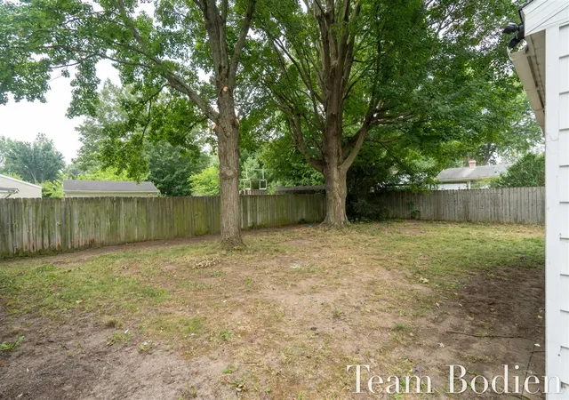 Photo 2 of Sale Pending at 5526 Bedford St, Portage, MI 49002 | MLS# 70547401 | Listing updated on 2026-08-30
