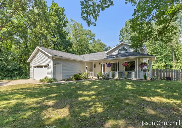 2nd image of 8731 Leonard St, Coopersville, MI 49404 | MLS# 70549441