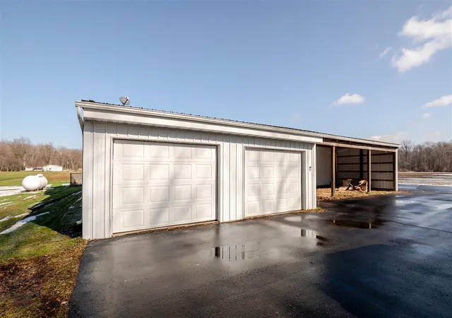 Homes for sale in Dowagiac, MI | 31643 Frost St, Dowagiac, MI 49047 | MLS# 70515099