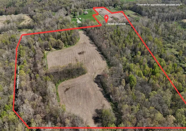 Homes for sale in Dowagiac, MI | 31643 Frost St, Dowagiac, MI 49047 | MLS# 70515099