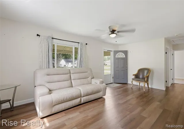 Photo 3 of Single family home for sale at 2097 Christner St, Burton, MI 48519 1001 | MLS# 61023941 | Listing updated on 2026-09-04