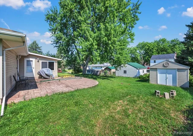 Homes for sale in Auburn Hills, MI | 2141 Willot Rd, Auburn Hills, MI 48326 | MLS# 61009623