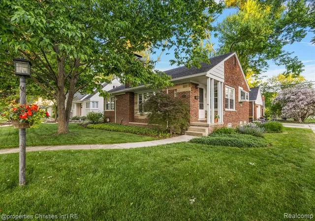 Photo 1 of Single family home for sale at 16051 Amherst Ave, Beverly Hills, MI 48025 | MLS# 61016127 | Listing updated on 2026-09-06