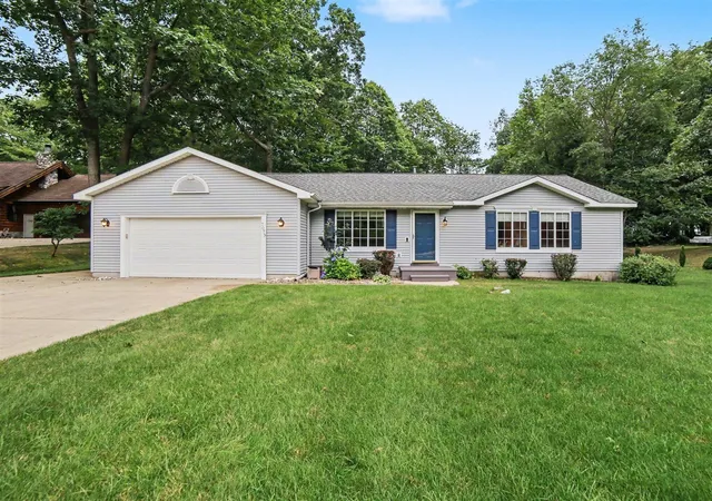 1st image of 7079 W Decker Rd, Ludington, MI 49431 | MLS# 70553494