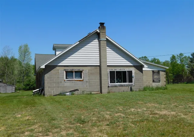 4th image of 14200 Plagany Rd, Bear Lake, MI 49614 | MLS# 70544123