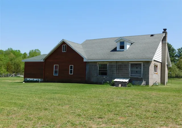 5th image of 14200 Plagany Rd, Bear Lake, MI 49614 | MLS# 70544123