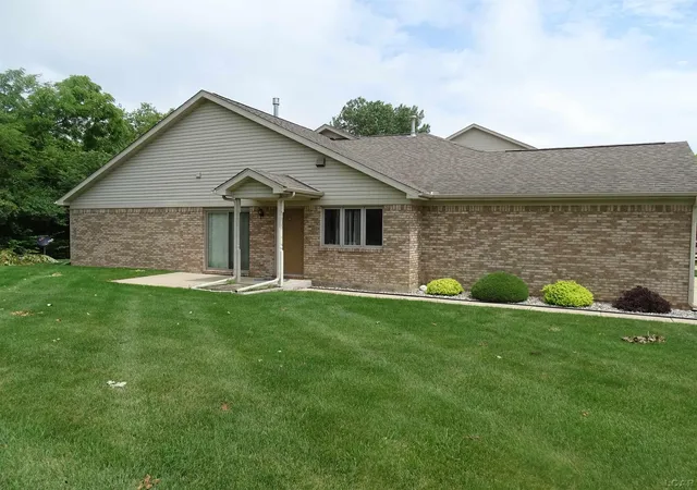 Homes for sale in Monroe, MI | 901 May Dr, Monroe, MI 48161 | MLS# 50214138