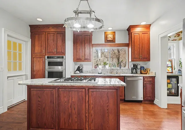 2nd image of 2160 Center Ave, Bay City, MI 48708 | MLS# 50204893