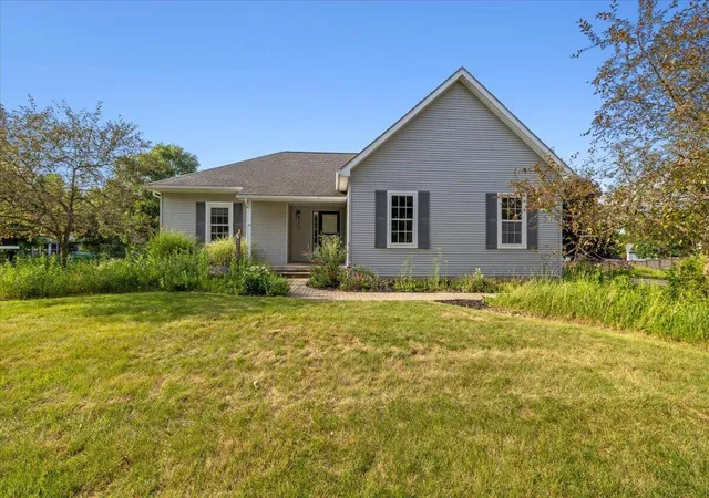 Homes for sale in Manchester, MI | 330 Baker St, Manchester, MI 48158 | MLS# 70544359