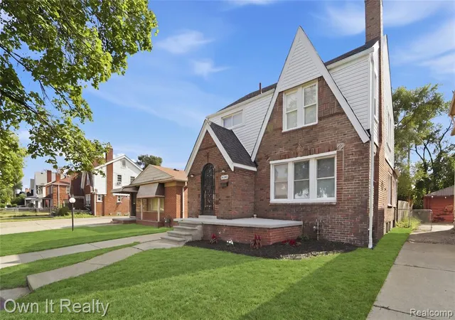 Photo 3 of Single family home for sale at 16140 Linwood St, Detroit, MI 48221 3123 | MLS# 61023175 | Listing updated on 2026-10-03