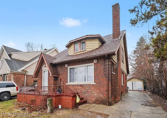 Homes for sale in Detroit, MI | 15095 Lesure St, Detroit, MI 48227 | MLS# 60974965