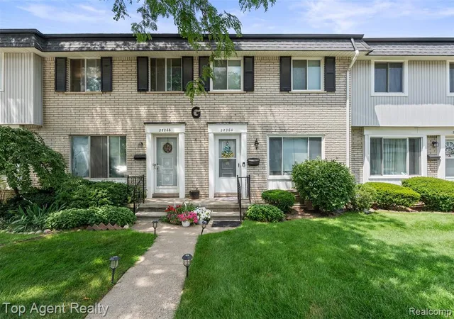 1st image of 28264 Universal Dr #82, Warren, MI 48092 | MLS# 61008892