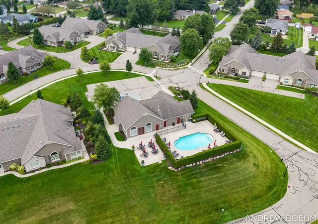 Listing Photo 2 - Condo for sale in building located at 1220 Waterwalk Dr, Holland, MI 49423 - Unit #