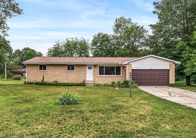 Homes for sale in Niles, MI | 33363 Bertrand St, Niles, MI 49120 | MLS# 70540474