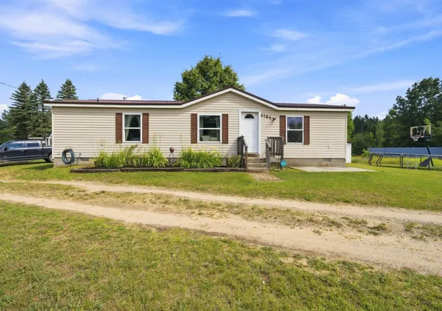 2nd image of 6184 Gonyer, Fife Lake, MI 49633 | MLS# 80071703
