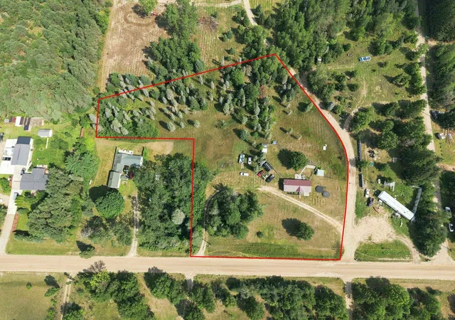 3rd image of 6184 Gonyer, Fife Lake, MI 49633 | MLS# 80071703